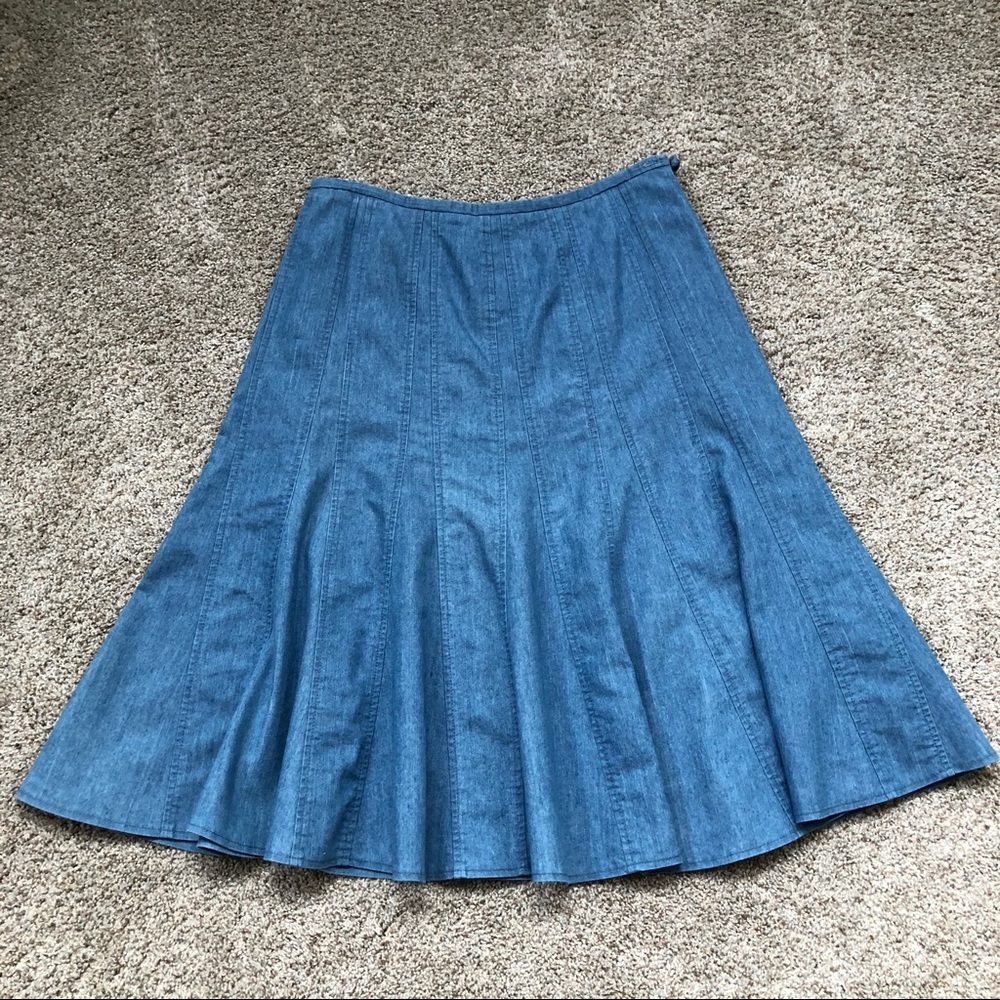 Westbound women’s skirt size 6 light blue jean